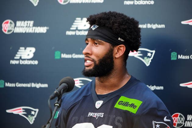 FOXBOROUGH, MA- JUNE 11: Elijah Ponder 91 of the New England Patriots speaks to the media after New England Patriots Minicamp on June 11, 2026, at Gillette Stadium in Foxborough, Massachusetts. (Photo by Summer Lamont Icon Sportswire) NFL, American Football Herren, USA JUN 11 New England Patriots Minicamp EDITORIAL USE ONLY Icon260611051