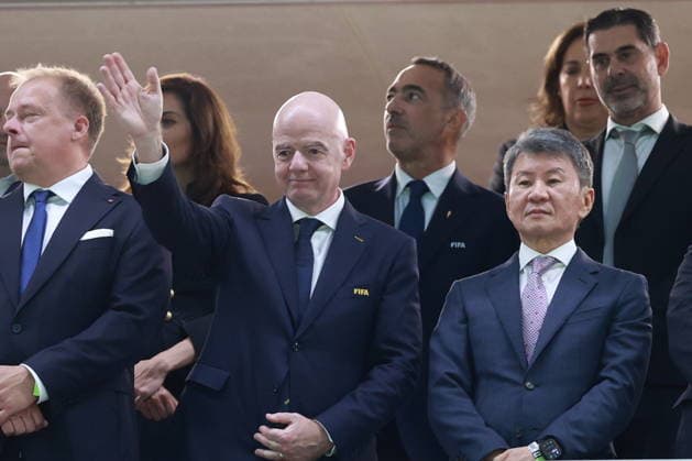 FIFA World Cup, WM, Weltmeisterschaft, Fussball 2026 - Group A - South Korea vs Czechia FIFA President Gianni Infantino (C) watches the FIFA World Cup 2026 Group A match between South Korea and Czechia in Guadalajara, Mexico, 11 June 2026. GUADALAJARA Mexico  Copyright: xALEXxCRUZx