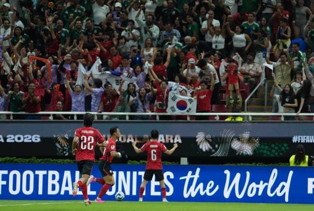 South Korea v Czechia - FIFA World Cup, WM, Weltmeisterschaft, Fussball 2026 - Group A ZAPOPAN, MEXICO - JUNE 11: Hwang In-beom (6) of South Korea celebrates after scoring a goal during the 2026 FIFA World Cup First Stage Group A match between South Korea and Czechia at Estadio Akron (Guadalajara Stadium) in Zapopan, Guadalajara, Mexico on June 11, 2026. Luciano Gonzalez Anadolu Zapopan Mexico. Editorial use only. Please get in touch for any other usage.  Copyright: x2026xAnadoluxLucianoxGonzalezx