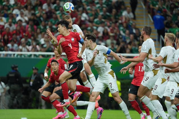 South Korea v Czechia - FIFA World Cup, WM, Weltmeisterschaft, Fussball 2026 - Group A ZAPOPAN, MEXICO - JUNE 11: Tomas Soucek of Czechia in action against Kim Min-jae of South Korea during the 2026 FIFA World Cup First Stage Group A match between South Korea and Czechia at Estadio Akron (Guadalajara Stadium) in Zapopan, Guadalajara, Mexico on June 11, 2026. Luciano Gonzalez Anadolu Zapopan Mexico. Editorial use only. Please get in touch for any other usage.  Copyright: x2026xAnadoluxLucianoxGonzalezx
