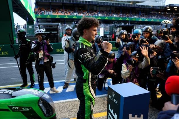 24 Heures du Mans automobile Alexandre Dimou ALEXPRESS MAXPPP - Forestier Racing by Panis Esteban Masson celebre pendant qualcification Hyperpole lors des 24H du Mans 2026 Alexandre Dimou Agence Alexpress 24 Hours of Le Mans automobile Le Mans France  Copyright: xALEXPRESS MAXPPPxAlexandrexDimoux DIM202606113587 DIM202606113587