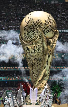 (260612) -- MEXICO CITY, June 12, 2026 -- The FIFA World Cup, WM, Weltmeisterschaft, Fussball Trophy is seen during the opening ceremony of the 2026 FIFA World Cup at Mexico City Stadium in Mexico City, Mexico, June 11, 2026. ) (SP)MEXICO-MEXICO CITY-FOOTBALL-FIFA WORLD CUP-OPENING CEREMONY WuxWei 