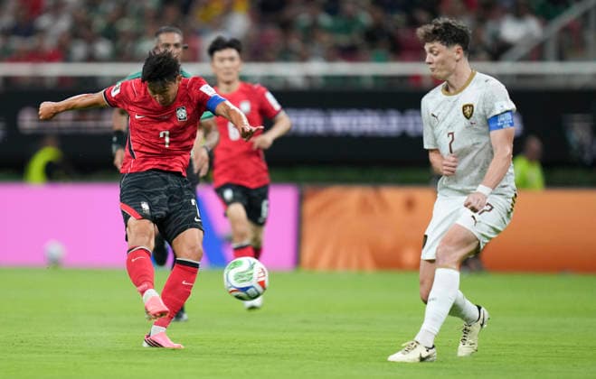(260612) -- GUADALAJARA, June 12, 2026 -- Son Heung-min (L) of South Korea shoots during the group A match between South Korea and the Czech Republic at the 2026 FIFA World Cup, WM, Weltmeisterschaft, Fussball at Guadalajara Stadium in Guadalajara, Mexico, June 11, 2026. (Photo by Xinhua) (SP)MEXICO-GUADALAJARA-FOOTBALL-FIFA WORLD CUP-GROUP A-KOR VS CZE MartinxZabala 