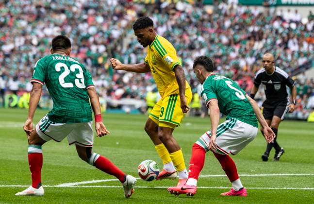 MEXICO CITY, MEXICO - JUNE 11: Lyle Foster 9 of Team South Africa competes during the group A match between Mexico and South Africa at the 2026 FIFA World Cup, WM, Weltmeisterschaft, Fussball at Mexico City Stadium on June 11, 2026 in Mexico City, Mexico.  Copyright: xVCGx 111647724897