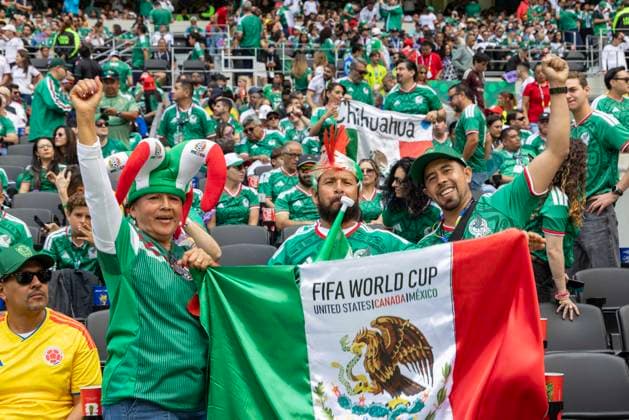 Fußball, FIFA WM 2026, Mexiko - Südafrika #5 MEXICO CITY, MEXICO - JUNE 11: Fans cheer up during the group A match between Mexico and South Africa at the 2026 FIFA World Cup, WM, Weltmeisterschaft, Fussball at Mexico City Stadium on June 11, 2026 in Mexico City, Mexico.  Copyright: xVCGx 111647724892