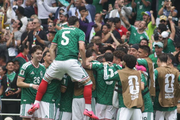 Fußball, FIFA WM 2026, Mexiko - Südafrika #5 June 11, 2026, Mexico City, Ciudad de Mexico, Mexico: The Mexican national football team celebrates after scoring a goal during the Group A first-round match at the 2026 FIFA World Cup, WM, Weltmeisterschaft, Fussball at Estadio Azteca on June 11, 2026, in Mexico City, Mexico. Mexico City Mexico - ZUMAe321 20260611_zsa_e321_245 Copyright: xIsmaelxRosasx