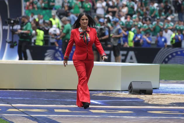 Fußball, FIFA WM 2026, Eröffnungsfeier in Mexiko Stadt #5 2026 FIFA World Cup, WM, Weltmeisterschaft, Fussball Opening Ceremony Mexican actress Salma Hayek speaks during the 2026 FIFA World Cup opening ceremony at Estadio Azteca. on June 11, 2026 in Mexico City, Mexico. Mexico City CDMX Mexico Copyright: xIsmaelxRosasx