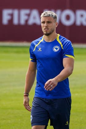 Bosnia and Herzegovina Training Day - 2026 FIFA World Cup, WM, Weltmeisterschaft, Fussball Ermedin DEMIROVIC 10 of Bosnia and Herzegovina national football team warms-up during the training day ahead the 2026 FIFA World Cup Group B match against Canada at Centennial Park. on June 11, 2026 in Toronto, Canada. Toronto Ontario Canada Copyright: xLeonardoxRamirezx