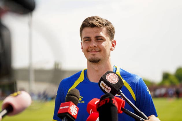 Bosnia and Herzegovina Training Day - 2026 FIFA World Cup, WM, Weltmeisterschaft, Fussball Benjamin TAHIROVIC 06 national football team attending media during the training day ahead the 2026 FIFA World Cup Group B match against Canada at Centennial Park. on June 11, 2026 in Toronto, Canada. Toronto Ontario Canada Copyright: xLeonardoxRamirezx