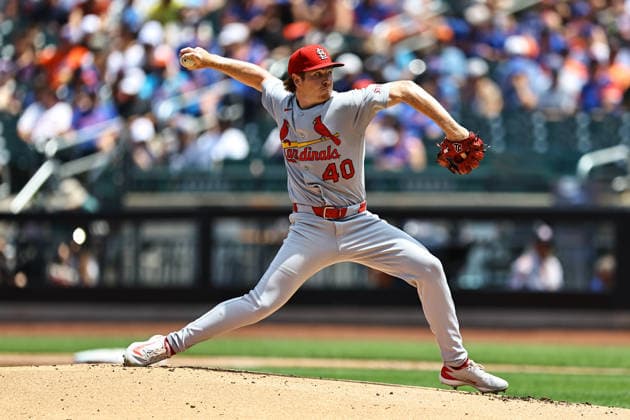 MLB, Baseball Herren, USA St. Louis Cardinals Vs. New York Mets St. Louis Cardinals starting pitcher Hunter Dobbins 40 throws during the first inning of a baseball game against the New York Mets at Citi Field in Flushing, New York, on June 11, 2026. Flushing New York United States  Copyright: xGordonxDonovanx originalFilename:donovan-mlbstlou260611_npcQC.jpg