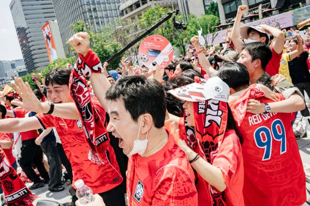June 12, 2026, Seoul, Seoul, South Korea: Fans gather at Gwanghwamun Square in Seoul to cheer on South Korea during the FIFA World Cup, WM, Weltmeisterschaft, Fussball 2026 Group A match against the Czech Republic. Fans Watch South Korea Play Czech Republic In Seoul