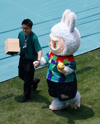 (260612) -- MEXICO CITY, June 12, 2026 -- The Labubu mascot, popular furry doll from Chinese toy company Pop Mart, is seen during the opening ceremony of the 2026 FIFA World Cup, WM, Weltmeisterschaft, Fussball at Mexico City Stadium in Mexico City, Mexico, June 11, 2026. (Photo by Xinhua) (SP)MEXICO-MEXICO CITY-FOOTBALL-FIFA WORLD CUP-OPENING CEREMONY FranciscoxCanedo 