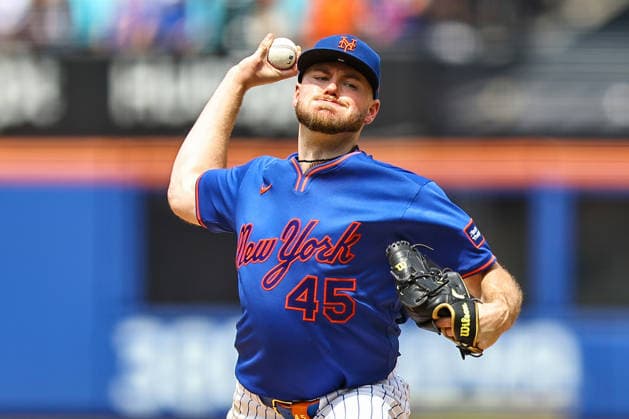 MLB, Baseball Herren, USA St. Louis Cardinals Vs. New York Mets New York Mets starting pitcher Christian Scott 45 throws during the fifth inning of a baseball game against the St. Louis Cardinals at Citi Field in Flushing, New York, on June 11, 2026. Flushing New York United States  Copyright: xGordonxDonovanx originalFilename:donovan-mlbstlou260611_npfOI.jpg