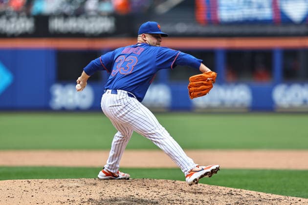 MLB, Baseball Herren, USA St. Louis Cardinals Vs. New York Mets New York Mets relief pitcher A.J. Minter 33 throws during the fifth inning of a baseball game against the St. Louis Cardinals at Citi Field in Flushing, New York, on June 11, 2026. Flushing New York United States  Copyright: xGordonxDonovanx originalFilename:donovan-mlbstlou260611_npi7Q.jpg