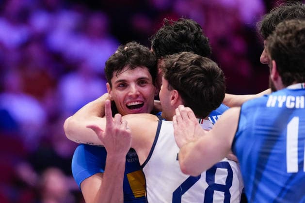 Volleyball, Nations League, Deutschland - Italien Germany V Italy - 2026 Men s Volleyball Nations League - Ottawa -Day2 Mattia Bottolo 12 of Italy reacts during the 2026 Men s Volleyball Nations League match between Germany and Italy at TD Place Arena in Ottawa, Canada, on June 11, 2026. Ottawa Ontario Canada  Copyright: xYuanxTianx originalFilename:tian-2026mens260611_npoP1.jpg