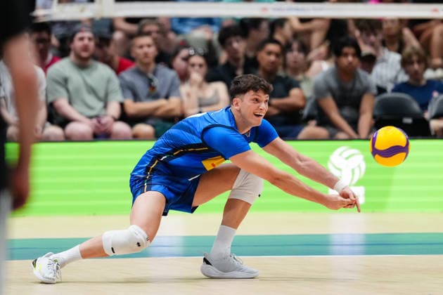 Volleyball, Nations League, Deutschland - Italien Germany V Italy - 2026 Men s Volleyball Nations League - Ottawa -Day2 Luca Porro 17 of Italy competes during the 2026 Men s Volleyball Nations League match between Germany and Italy at TD Place Arena in Ottawa, Canada, on June 11, 2026. Ottawa Ontario Canada  Copyright: xYuanxTianx originalFilename:tian-2026mens260611_np74b.jpg