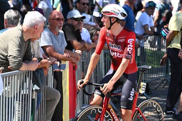 Tour Auvergne - Rhone-Alpes 2026 Stage 6 CREST-VOLAND, FRANCE - JUNE 12 : Craps Lars (BEL) of Lotto Intermarche during stage 6 of the 78th edition of Tour Auvergne - Rhone-Alpes an UCI World Tour 2.UWT cycling road race stage for Men Elite of 182.3 km with start in Saint-Vulbas and finish in Crest-Voland on June 12, 2026 in Crest-Voland, France, 12 06 2026 ( Motordriver Guy De Vuyst - Crest-Voland France  Copyright: xVincentxKalutx