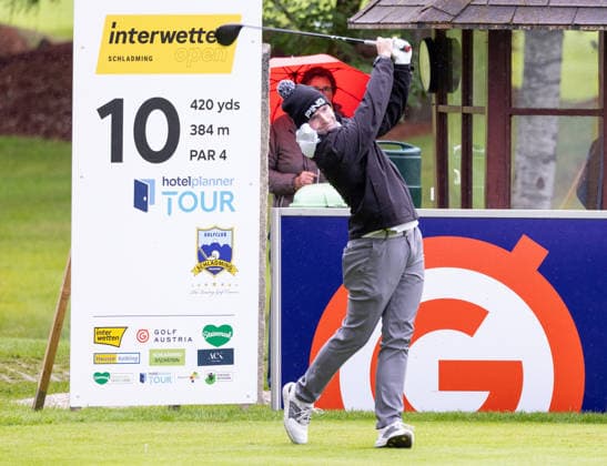 GOLF - Interwetten Open HAUS,AUSTRIA,12.JUN.26 - GOLF - HotelPlanner Tour, Interwetten Open, Golfclub Schladming. Image shows Dominic Clemons (ENG).  GEPAxpictures xHaraldxSteiner