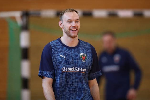 12.06.2026, xtgx, Handball, EHF Champions League, Abschlusstraining Füchse Berlin v.l. Mathias Gidsel (Berlin, 19) lacht Koeln