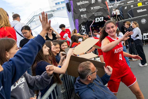 BASKETBALL - FIBA 3x3 World Tour VIENNA,AUSTRIA,12.JUN.26 - BASKETBALL - FIBA 3x3 World Tour. Image shows the rejoiciong of Magdalena Schmidt (AUT).  GEPAxpictures xPhilippxBrem