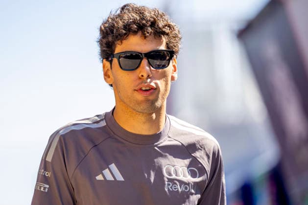 RECORD DATE NOT STATED 12th June 2026: Circuit de Barcelona-Catalunya, Barcelona, Spain; Formula One Barcelona Catalunya Grand Prix, Free Practice Day; Gabriel Bortoleto (5) of Brazil and Audi Revolut F1 Team arriving at the 2026 Grand Prix of Barcelona-Catalunya StephenxBlackberry