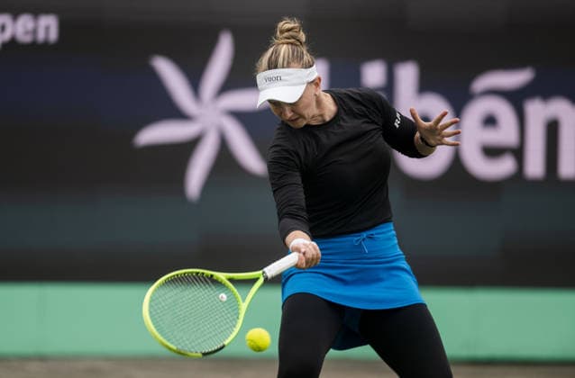S-HERTOGENBOSCH, NETHERLANDS - JUNE 12: Barbora Krejcikova of the Czech Republic plays a forehand against Elena-Gabriela Ruse of Romania during their WTA, Tennis Damen Singles match at the LibÃ ma Open on June 12, 2026 at Autotron s-Hertogenbosch in s-Hertogenbosch, Netherlands. Credit: Andy Astfalck NurPhoto Netherlands Copyright: xAndyxAstfalckx