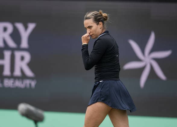 S-HERTOGENBOSCH, NETHERLANDS - JUNE 12: Barbora Krejcikova of the Czech Republic celebrates a winning shot against Elena-Gabriela Ruse of Romania during their WTA, Tennis Damen Singles match at the LibÃ ma Open on June 12, 2026 at Autotron s-Hertogenbosch in s-Hertogenbosch, Netherlands. Credit: Andy Astfalck NurPhoto Netherlands Copyright: xAndyxAstfalckx
