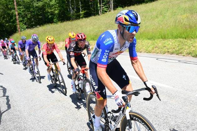 Tour Auvergne - Rhone-Alpes 2026 Stage 6 CREST-VOLAND, FRANCE - JUNE 12 : Vermeersch Gianni (BEL) of Red Bull - BORA - Hansgrohe during stage 6 of the 78th edition of Tour Auvergne - Rhone-Alpes an UCI World Tour 2.UWT cycling road race stage for Men Elite of 182.3 km with start in Saint-Vulbas and finish in Crest-Voland on June 12, 2026 in Crest-Voland, France, 12 06 2026 ( Motordriver Guy De Vuyst - Crest-Voland France  Copyright: xVincentxKalutx