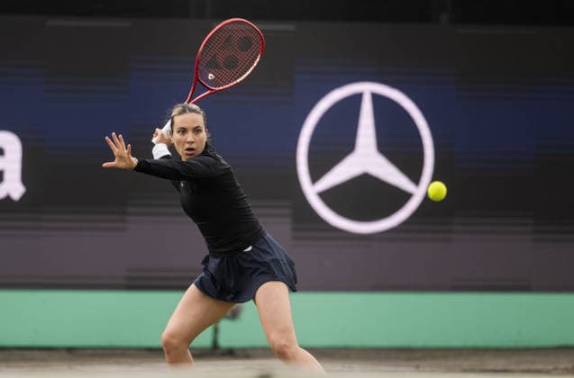 Libema Open Elena-Gabriela Ruse of Romania plays a forehand against Barbora Krejcikova of the Czech Republic during their WTA, Tennis Damen Singles match at the Libema Open at Autotron s-Hertogenbosch in s-Hertogenbosch, Netherlands, on June 12, 2026. S-Hertogenbosch Netherlands  Copyright: xAndyxAstfalckx originalFilename:astfalck-libemaop260612_np4my.jpg