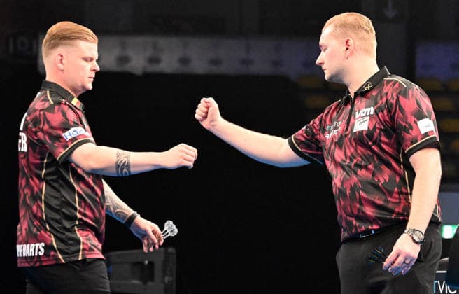 12.06.2026, xhbx, Dart World Cup of Darts 2026, v.l. Mike de Decker (Belgien), Dimitri Van den Bergh (Belgien) (DFL DFB REGULATIONS PROHIBIT ANY USE OF PHOTOGRAPHS as IMAGE SEQUENCES and or QUASI-VIDEO) Frankfurt