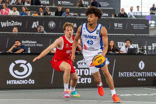 BASKETBALL - FIBA 3x3 World Tour VIENNA,AUSTRIA,12.JUN.26 - BASKETBALL - FIBA 3x3 World Tour. Image shows Luis Goed (AUT) and Maxime Sconard (FRA).  GEPAxpictures xPhilippxBrem