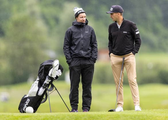 GOLF - Interwetten Open HAUS,AUSTRIA,12.JUN.26 - GOLF - HotelPlanner Tour, Interwetten Open, Golfclub Schladming. Image shows Simon Hartweger and Matthias Schwab (AUT).  GEPAxpictures xHaraldxSteiner
