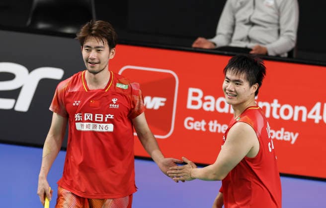 (260612) -- SYDNEY, June 12, 2026 -- Liang Weikeng (R) Wang Chang celebrate after the men s doubles quarterfinal match between Liang Weikeng Wang Chang of China and Kang Min Hyuk Ki Dong Ju of South Korea at the Australian Badminton Open 2026 in Sydney, Australia, June 12, 2026. ) (SP)AUSTRALIA-SYDNEY-BADMINTON-AUSTRALIAN OPEN-MEN S DOUBLES GongxBing 