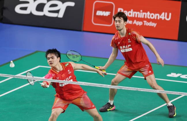 (260612) -- SYDNEY, June 12, 2026 -- Liang Weikeng (L) Wang Chang compete during the men s doubles quarterfinal match between Liang Weikeng Wang Chang of China and Kang Min Hyuk Ki Dong Ju of South Korea at the Australian Badminton Open 2026 in Sydney, Australia, June 12, 2026. ) (SP)AUSTRALIA-SYDNEY-BADMINTON-AUSTRALIAN OPEN-MEN S DOUBLES GongxBing 