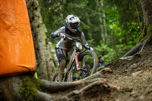 Whoop UCI Mountainbike World Series Leogang Downhill NICOLE Myriam COMMENCAL MUC-OFF BY RIDING ADDICTIONat Whoop UCI Mountainbike World Series Leogang Downhill, 12.06.2026,in Leogang,AUT Foto: Sebastian Sternemann