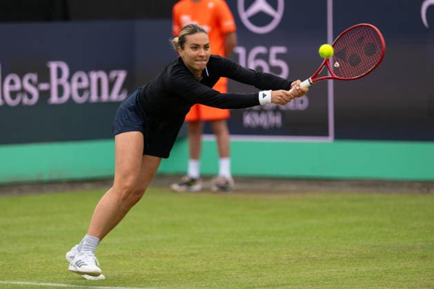 Elena-Gabriela Ruse im Match gegen Barbora Krejcikova, Tennis, Libema Open 2026, WTA, Tennis Damen Masters 250, 12.06.2026, Rosmalen Grass Court Championships, Centre-Court Rosmalen, s-Hertogenbosch Nordbrabant Niederlande