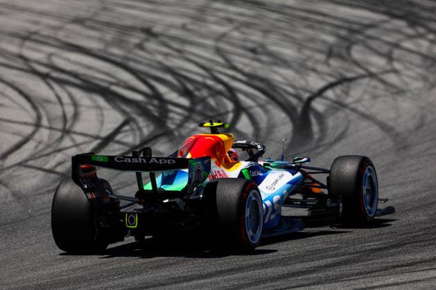 Liam Lawson of New Zealand and Racing Bulls , Practice, F1 Grand Prix of Barcelona-Catalunya, am 12. June 2026 in Barcelona, Spain. (Foto von Diogo Cardoso DeFodi Images) Liam Lawson of New Zealand and Racing Bulls , Practice, F1 Grand Prix of Barcelona-Catalunya, Circuit de Barcelona-Catalunya on June 12, 2026 in Barcelona, Spain. (Photo by Diogo Cardoso DeFodi Images) -