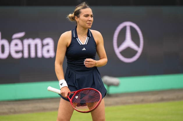 Elena-Gabriela Ruse beim Match gegen Barbora Krejcikova, Tennis, Libema Open 2026, WTA, Tennis Damen Masters 250, 12.06.2026, Rosmalen Grass Court Championships, Centre-Court Rosmalen, s-Hertogenbosch Nordbrabant Niederlande