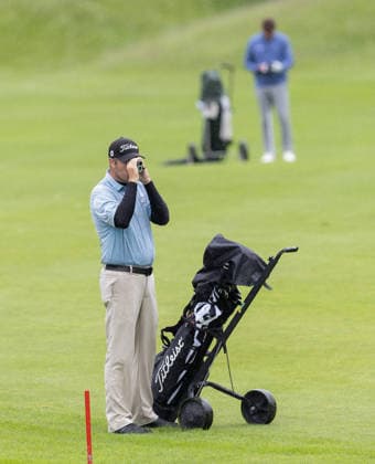 GOLF - Interwetten Open HAUS,AUSTRIA,12.JUN.26 - GOLF - HotelPlanner Tour, Interwetten Open, Golfclub Schladming. Image shows Matt Gilchrest (USA) and Christian Braeunig (GER).  GEPAxpictures xHaraldxSteiner