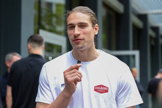 12.06.2026, xgox, Handball - EHF Champions League Media Day - und Abschlusstraining emspor, v.l. Juri Knorr (Aalborg, 21) Koeln
