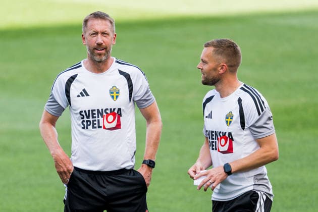 260612 Head coach Graham Potter and Assistant coach Sebastian Larsson of the Swedish national football team at a training session during day 2 of the FIFA World Cup, WM, Weltmeisterschaft, Fussball 2026 on June 12, 2026 in Dallas. Photo: Petter Arvidson BILDBYRAN kod PA PA1229 fotboll football soccer fotball vm fotbolls-vm fotball-vm fotbolls-vm 2026 fifa world cup 2026 träning practice training sverige sweden sverige a bbeng