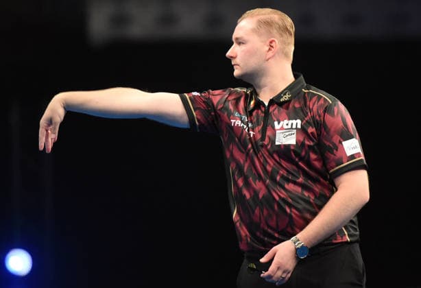 12.06.2026, xhbx, Dart World Cup of Darts 2026, v.l. Dimitri Van den Bergh (Belgien) (DFL DFB REGULATIONS PROHIBIT ANY USE OF PHOTOGRAPHS as IMAGE SEQUENCES and or QUASI-VIDEO) Frankfurt