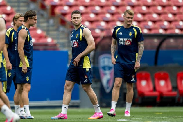 260612 Gabriel Gudmundsson of the Swedish national football team at a training session during day 2 of the FIFA World Cup, WM, Weltmeisterschaft, Fussball 2026 on June 12, 2026 in Dallas. Photo: Petter Arvidson BILDBYRAN kod PA PA1229 fotboll football soccer fotball vm fotbolls-vm fotball-vm fotbolls-vm 2026 fifa world cup 2026 träning practice training sverige sweden sverige a bbeng