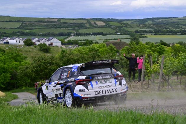Agrotec Rally Hustopece, treti zavod mistrovstvi Ceske republiky v automobilovych soutezich, 12. cervna 2026, Hustopece, Breclavsko. Posadka Adam Brezik a Zdenek Belak s vozidlem Skoda Fabia RS Rally2. (CTKxPhoto VaclavxSalek) CTKPhotoP2026061206506  CTKPhotoP2026061206506