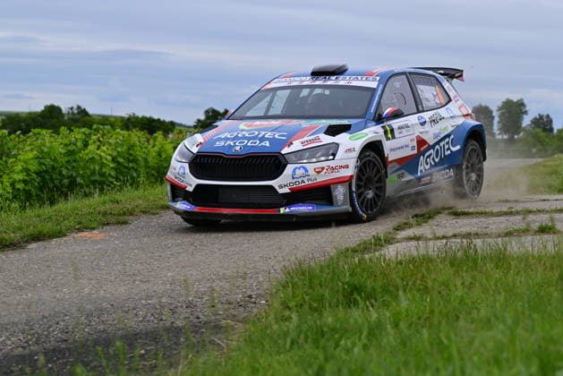Agrotec Rally Hustopece, treti zavod mistrovstvi Ceske republiky v automobilovych soutezich, 12. cervna 2026, Hustopece, Breclavsko. Posadka Jan Kopecky a Jiri Hovorka s vozidlem Skoda Fabia RS Rally2. (CTKxPhoto VaclavxSalek) CTKPhotoP2026061206520  CTKPhotoP2026061206520