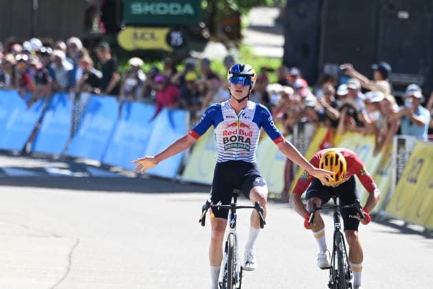 12-06-2026 Tour Auvergne - Rhone Alpes; Tappa 06 Saint Vulbas - Crest Voland; 2026, Red Bull - Bora Hansgrohe; 2026, Uno X - Mobility; Van Gils, Maxim; Johannessen, Tobias Halland; Crest Voland; 
