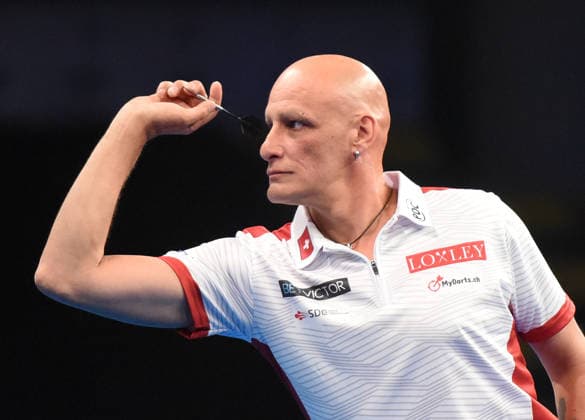 12.06.2026, xhbx, Dart World Cup of Darts 2026, v.l. Marcel Walpen (Schweiz) (DFL DFB REGULATIONS PROHIBIT ANY USE OF PHOTOGRAPHS as IMAGE SEQUENCES and or QUASI-VIDEO) Frankfurt
