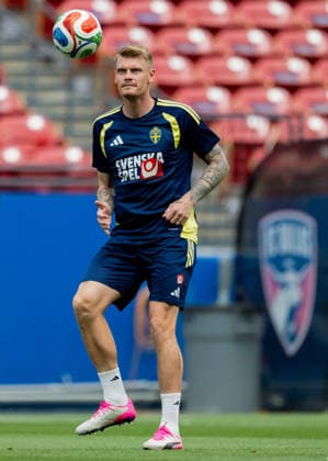 260612 Eric Smith of the Swedish national football team at a training session during day 2 of the FIFA World Cup, WM, Weltmeisterschaft, Fussball 2026 on June 12, 2026 in Dallas. Photo: Petter Arvidson BILDBYRAN kod PA PA1229 fotboll football soccer fotball vm fotbolls-vm fotball-vm fotbolls-vm 2026 fifa world cup 2026 träning practice training sverige sweden sverige a bbeng