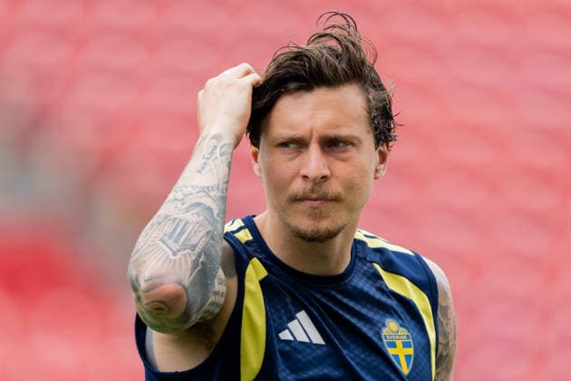 260612 Victor Nilsson Lindelöf of the Swedish national football team at a training session during day 2 of the FIFA World Cup, WM, Weltmeisterschaft, Fussball 2026 on June 12, 2026 in Dallas. Photo: Petter Arvidson BILDBYRAN kod PA PA1229 fotboll football soccer fotball vm fotbolls-vm fotball-vm fotbolls-vm 2026 fifa world cup 2026 träning practice training sverige sweden sverige a bbeng
