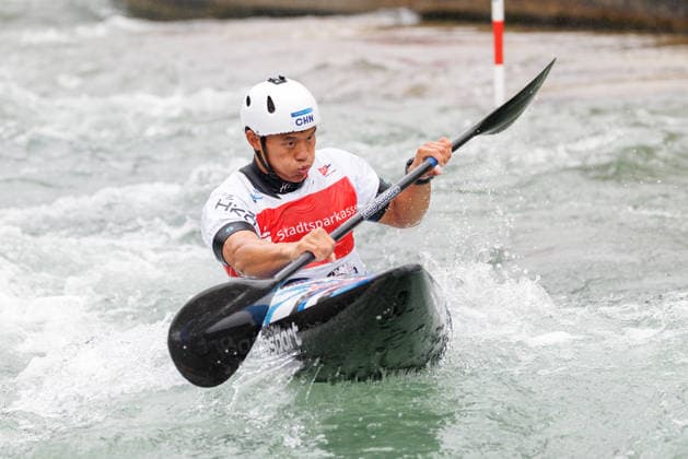 Xin Quan (CHN) bei ICF CANOE SLALOM WORLD CUP, Kanusport, Männer, Kajak, 2026, am 12.06.2026 in Augsburg, Eiskanal. Bayern Deutschland